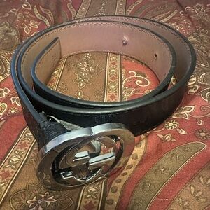 Very Gently Worn 46/115 Gucci Belt *Price Negotiable*